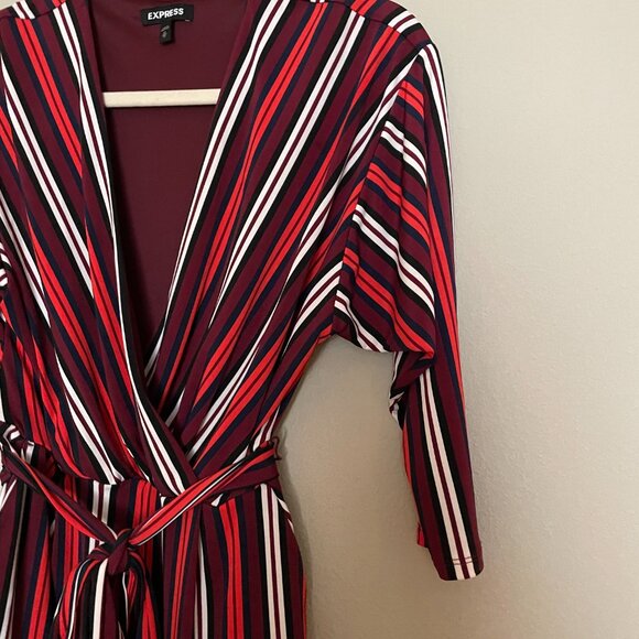 Express, Size XS, Striped Jumpsuit with Matching Belt and Pockets. - Picture 8 of 12